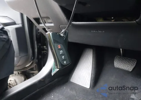 2025 Lexus Ux 300H Premium z USA, uszkodzony, nr VIN JTHYBJAH4S2018837